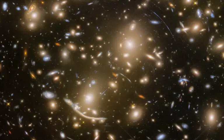¿Podrían los orígenes cuánticos de la gravedad explicar la energía oscura?