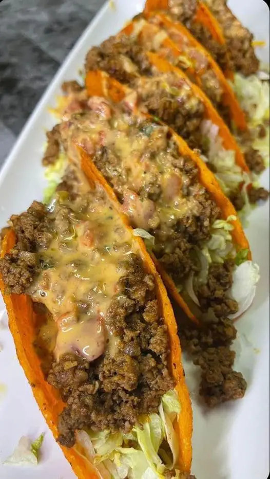Nacho tacos