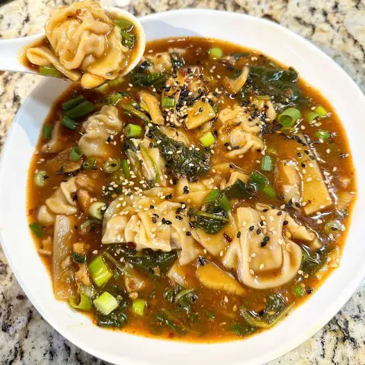 spicy dumpling soup