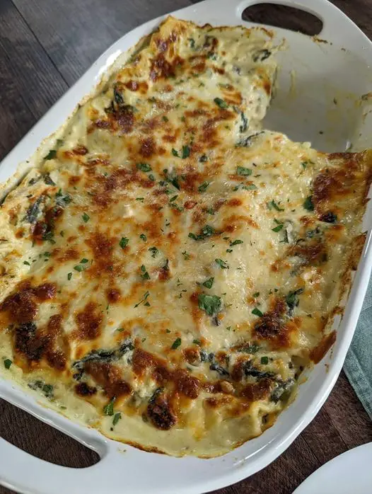 chicken alfredo lasagna low carb
