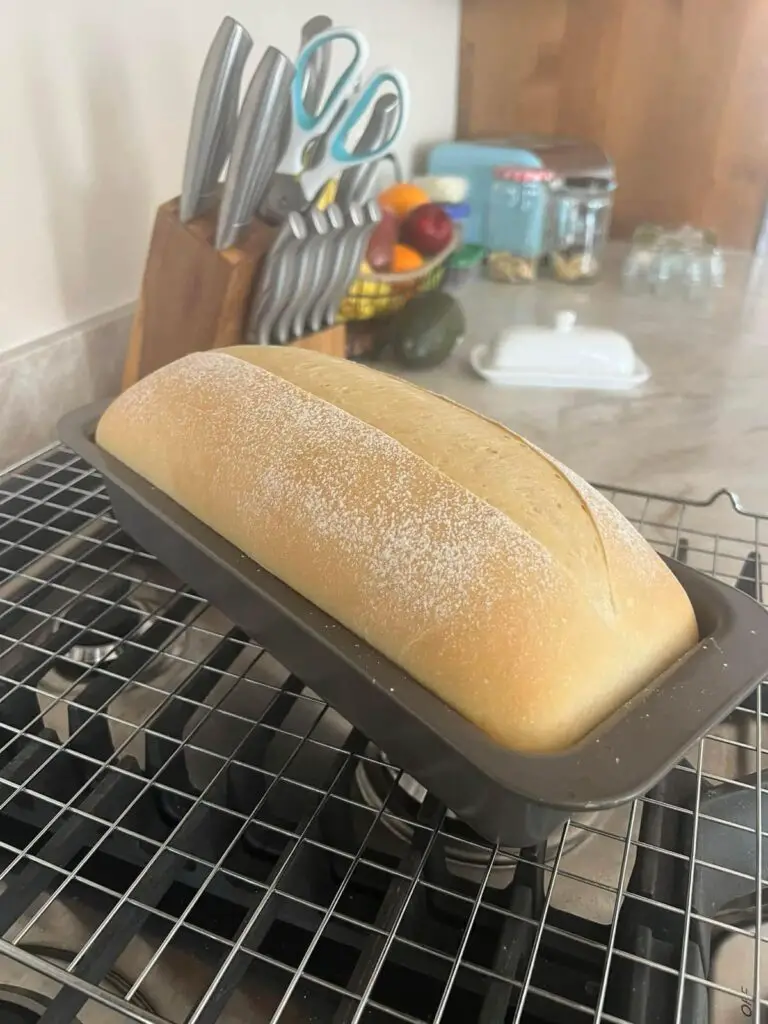 sourdough sandwich loaf