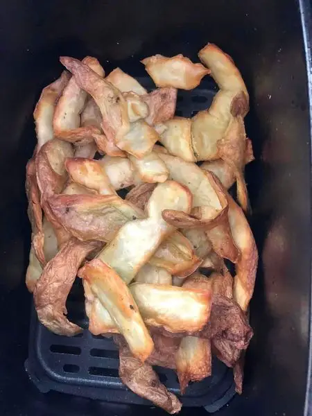 Air Fryer Potato Peelings