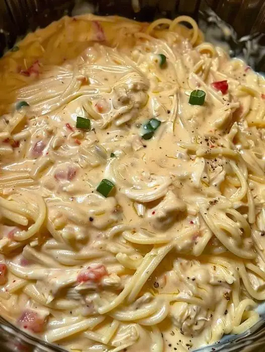 Crockpot Chicken Spaghetti