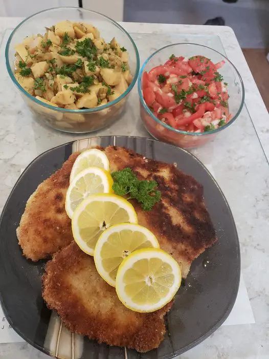 homemade Schnitzel potatoe salad