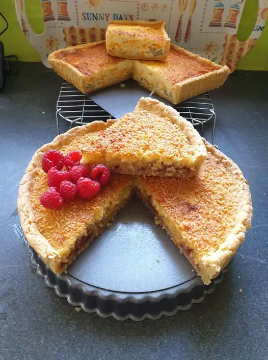 Cheese & onion quiche