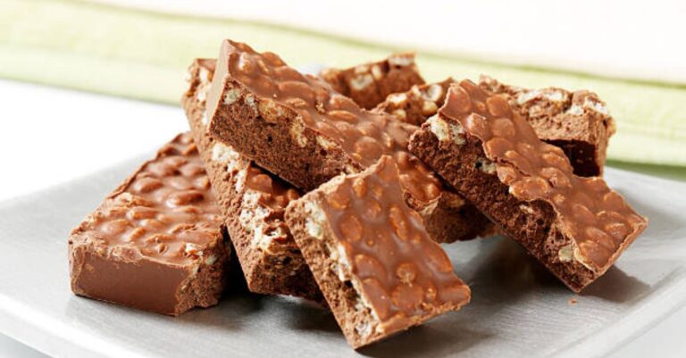 Chocolate Peanut Butter Crunch Bars