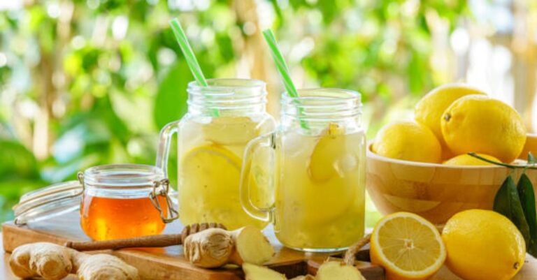 Lemon Ginger Green Juice