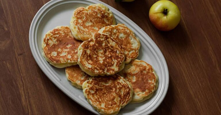 Panqueques de Cottage y Manzana